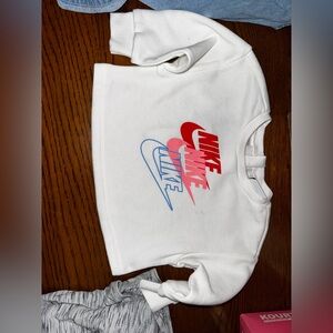 Nike crewneck 12 months